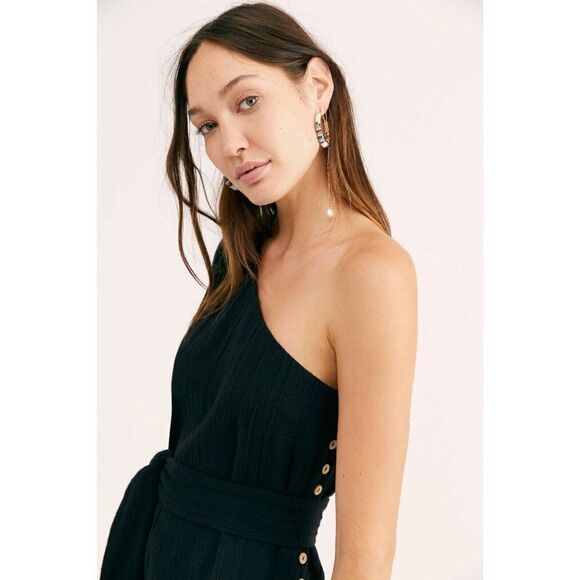 NEW FREE PEOPLE Sz M ONE SHOULDER BELTED EYEIN THIS MINI DRESS BLACK - Picture 2 of 3